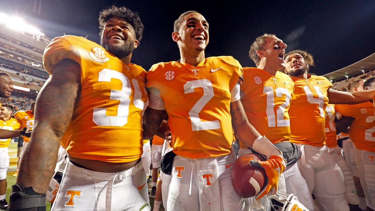 Tennessee fights for bowl eligibility against Missouri